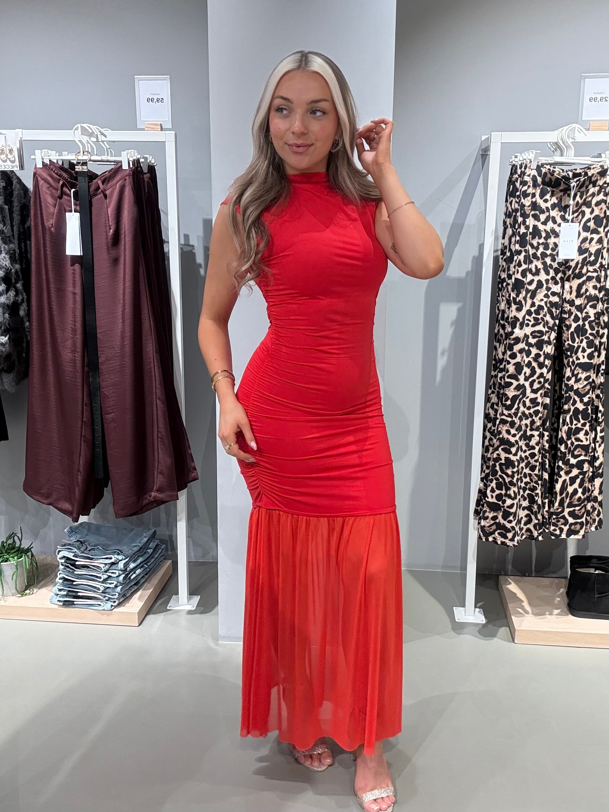 VIKENZA Long Dress - Racing Red